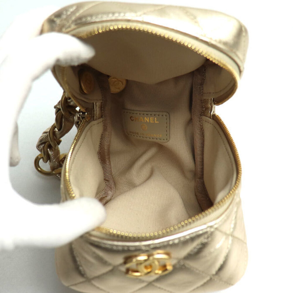 CHANEL Gold Clutch Bag - Picture 3 of 7